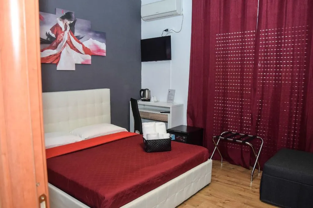 Room, Hotel Kennedy, Naples