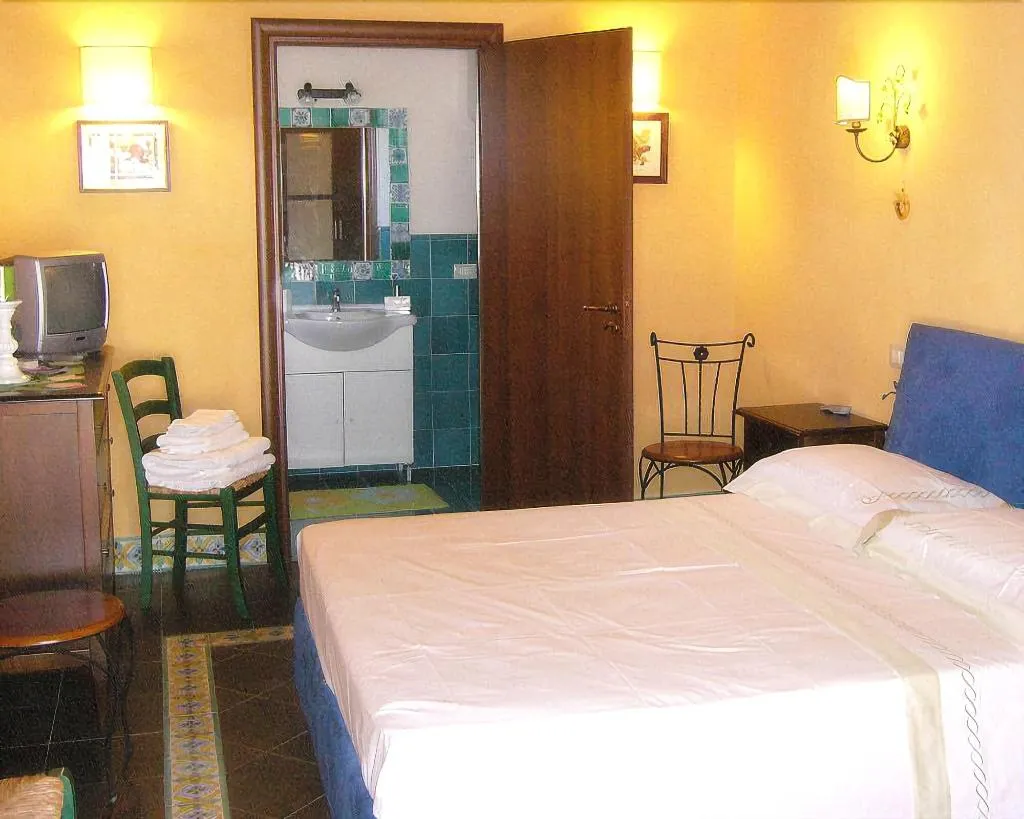 Room, Villa Cristina, Catania
