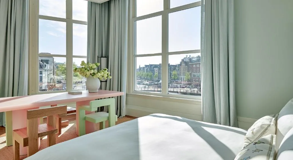 SUITE STANDARD Room, De LEurope Amsterdam, Amsterdam