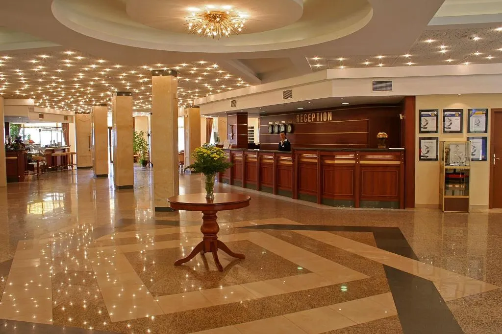 Lobby, Riviera Beach Hotel & SPA - All Inclusive, Varna