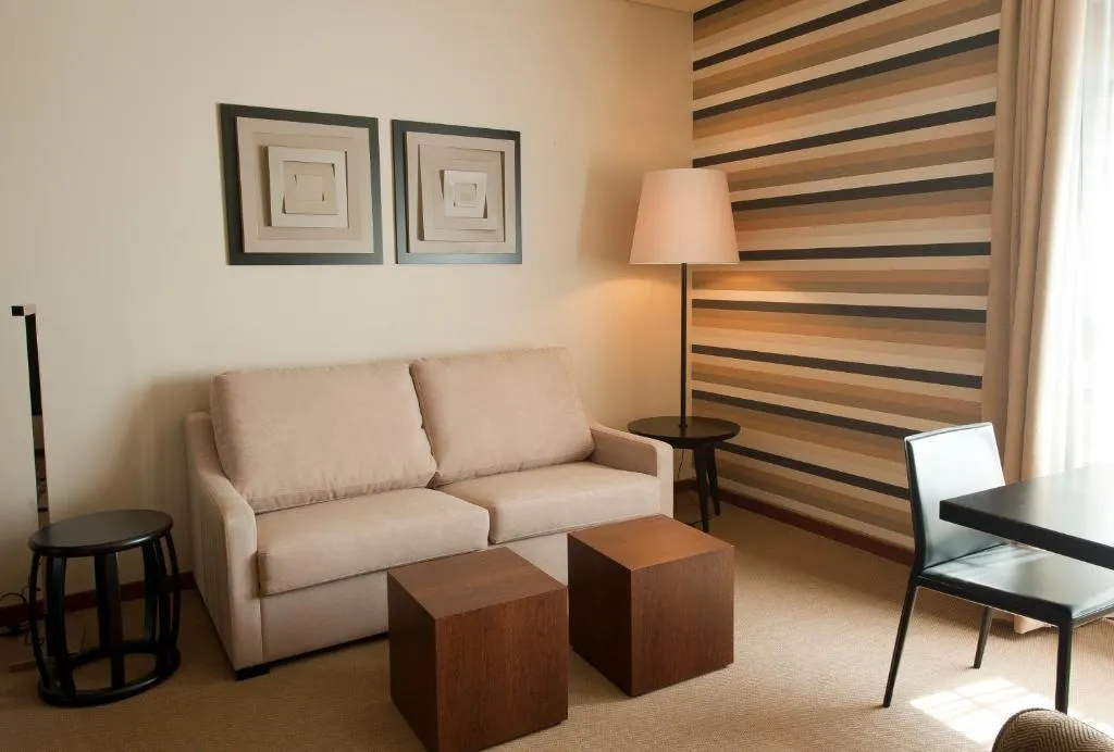 SUITE CAPACITY 1 Room, Grande Hotel do Luso, Porto