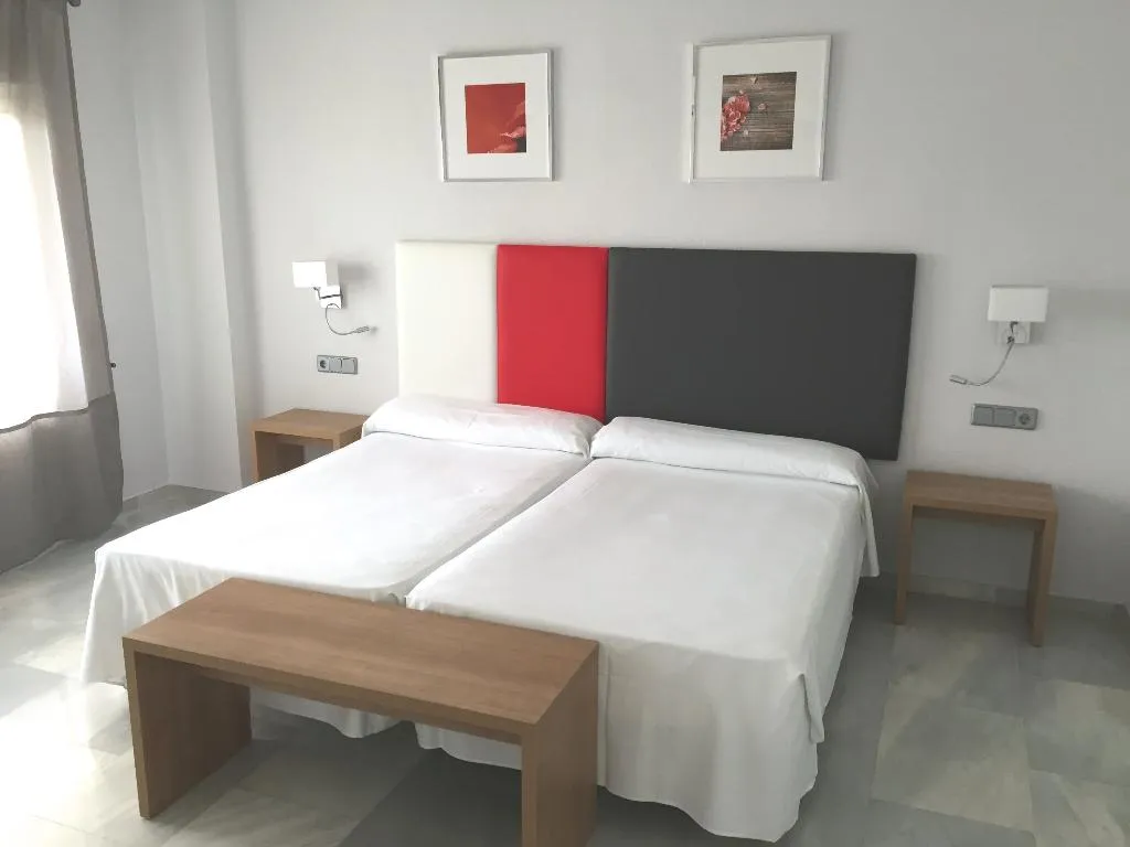 APARTMENT CAPACITY 3 ONE BEDROOM Room, First Flatotel International, Costa Del Sol
