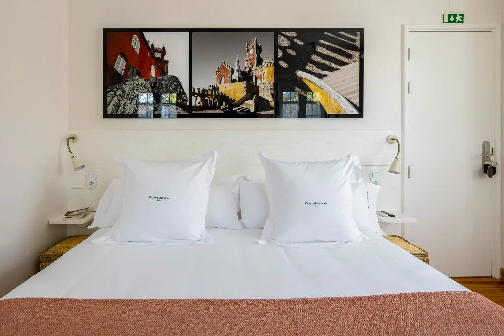 DOUBLE SUPERIOR WITH DOUBLE BED Room, Casa da Estefanea, Lisbon