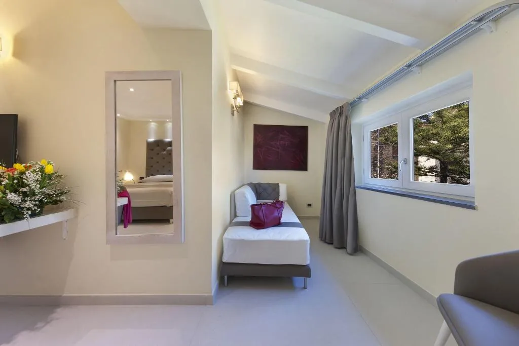 TRIPLE KING BED ONE BEDROOM  Room, Palazzo Tritone, Naples