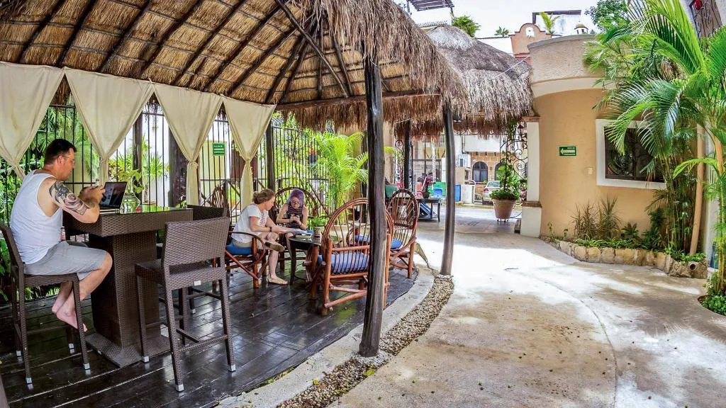 Terrace, Bric Hotel & Spa, Playa Del Carmen