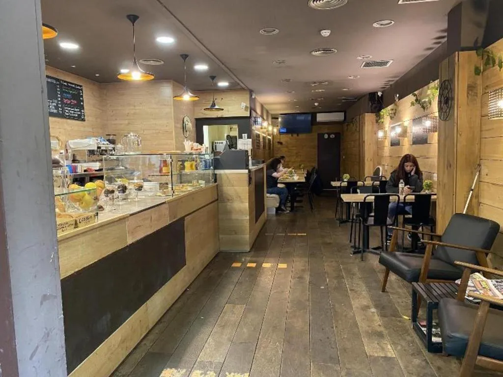 Restaurant, Break BCN - Hostal & Coffeebar, Barcelona