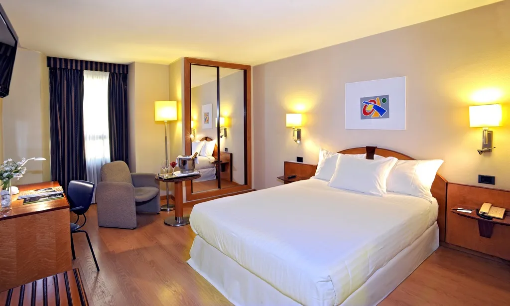 DOUBLE STANDARD Room, Civis Jaime I Castellon, Valencia