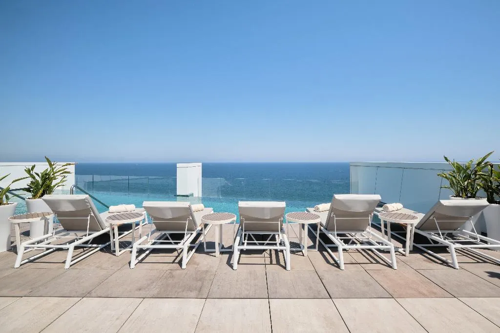 Pool, Hotel Marina Badalona, Barcelona