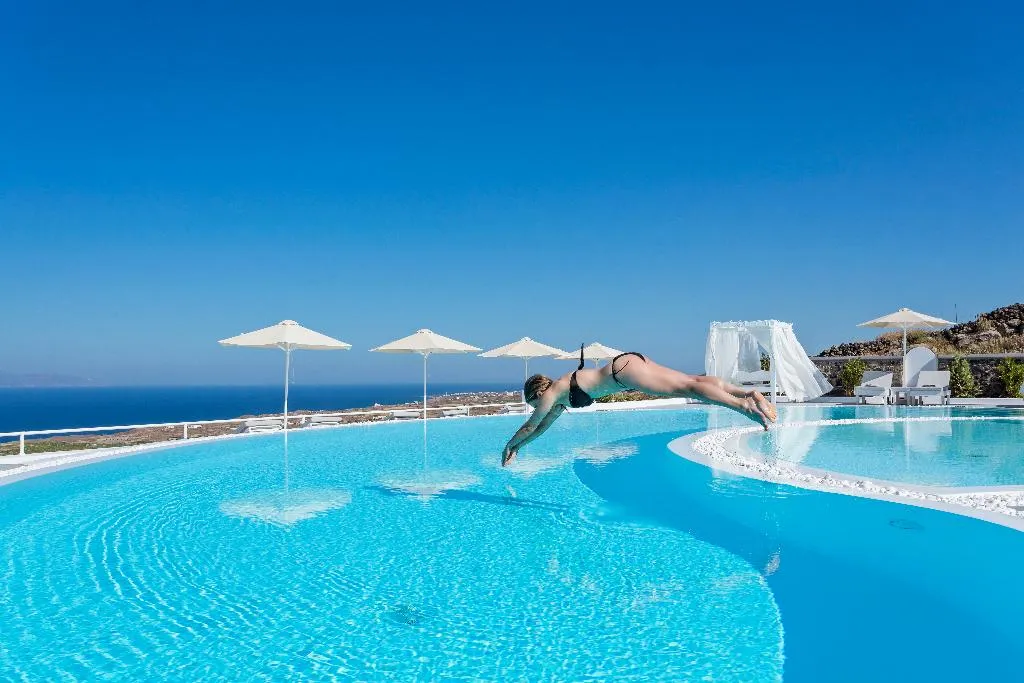 Pool, Amber Light Villas, Santorini