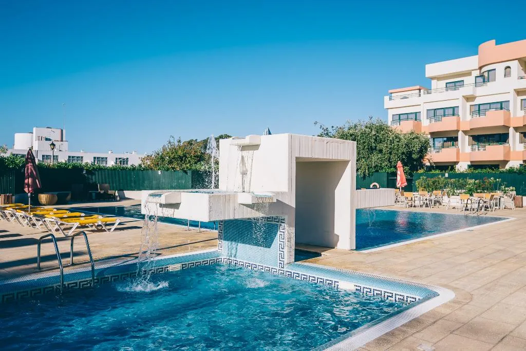 Pool, Grand Muthu Forte da Oura, Algarve