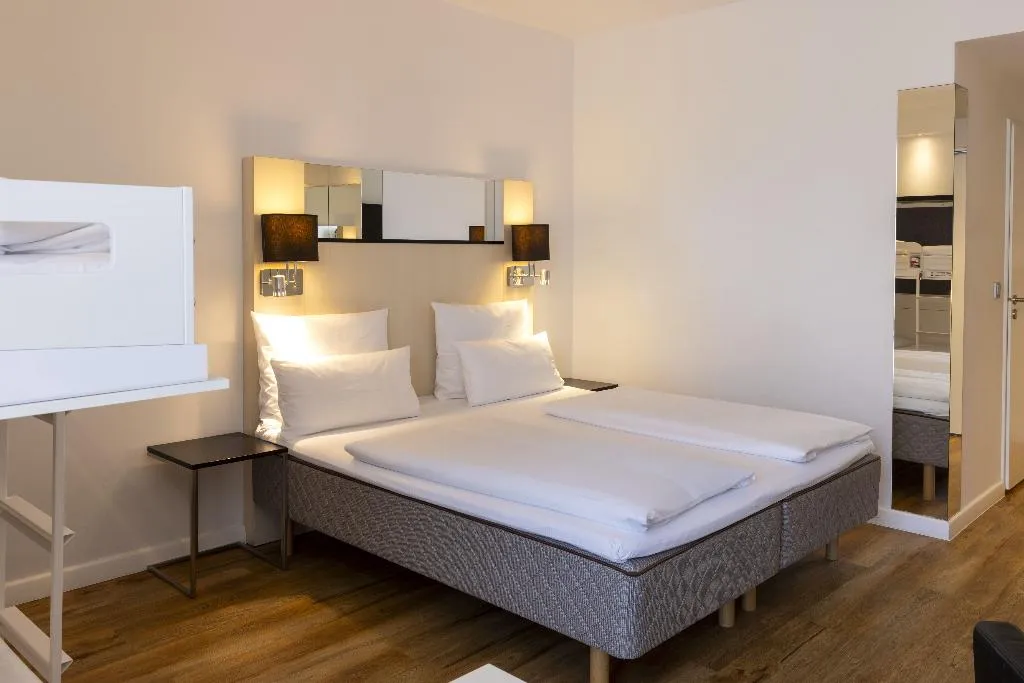FAMILY ROOM STANDARD Room, Scandic Berlin Kurfürstendamm, Berlin