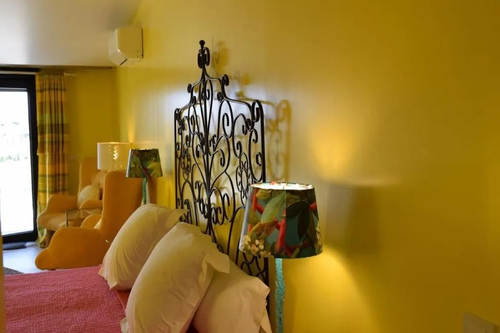 Room, Aal Cachucho, Madrid