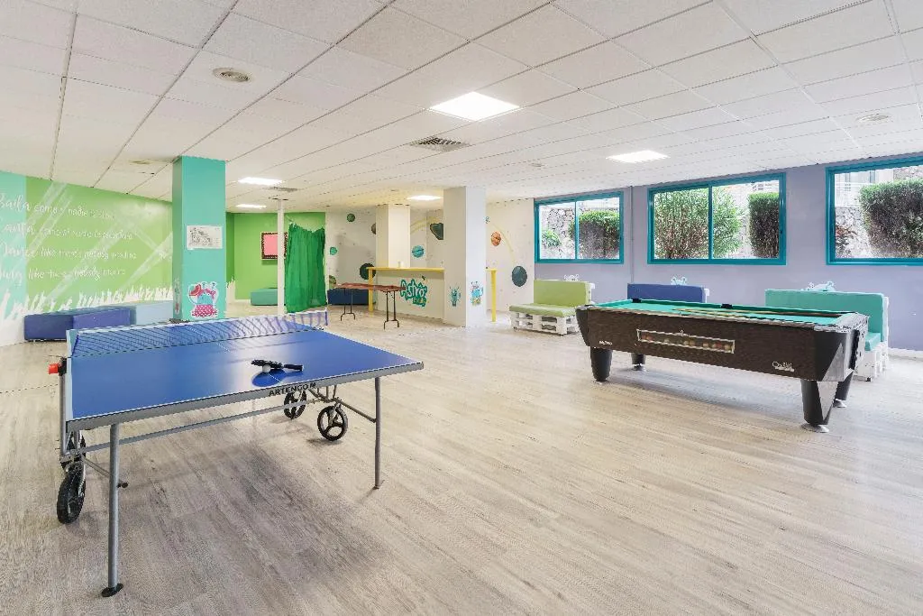 Sports and Entertainment, Alua Tenerife, Tenerife
