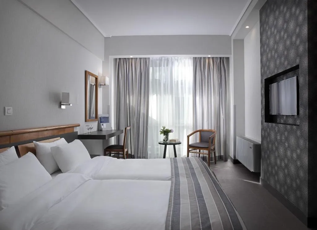 DOUBLE QUEEN SIZE BED Room, Stanley, Athens
