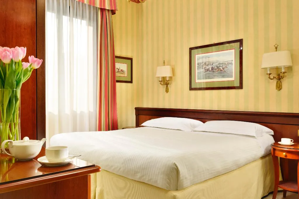 DOUBLE SINGLE USE SUPERIOR Room, Hotel & Residence Linea Uno, Milan