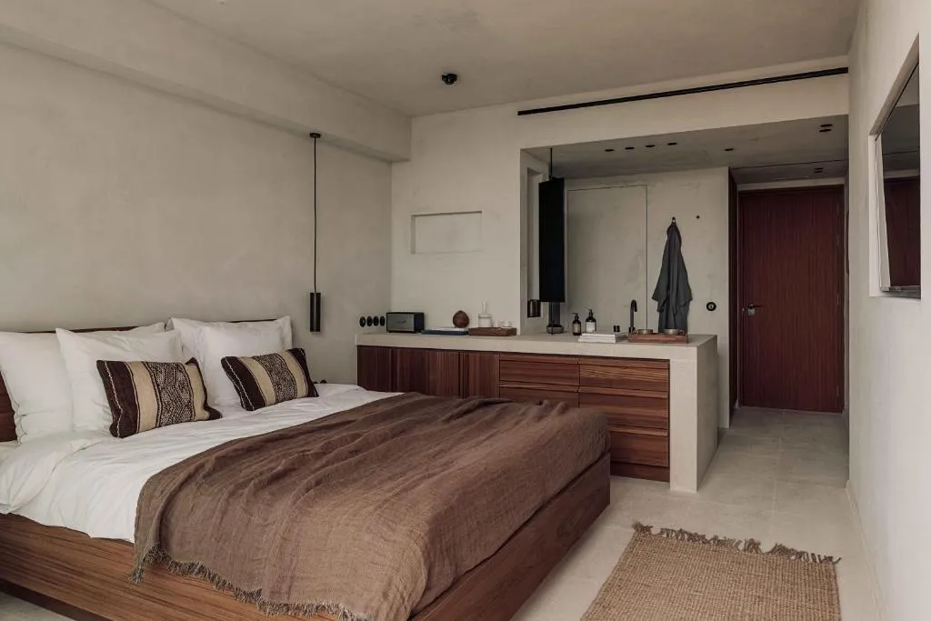 JUNIOR SUITE STANDARD Room, Oku Ibiza, Ibiza