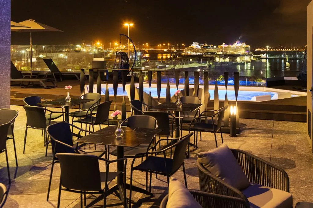 Terrace, Pierre & Vacances Puerto de la Luz, Gran Canaria