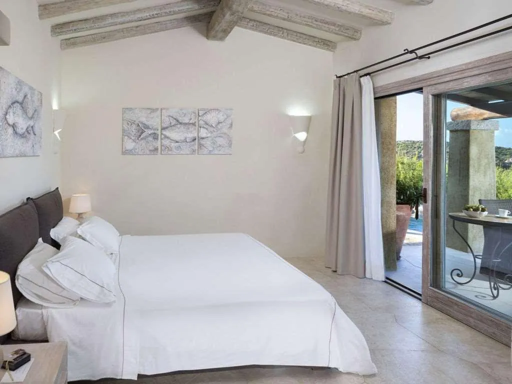Room, Hotel Li Finistreddi, Olbia