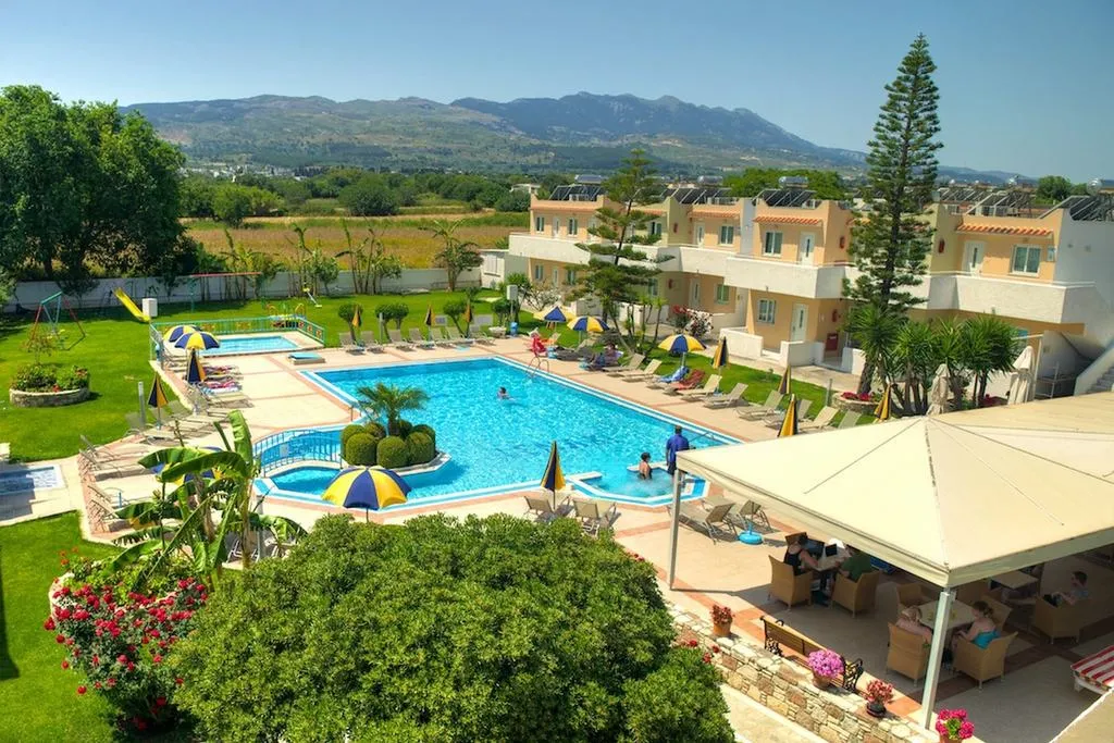 Pool, Lenaki, Kos