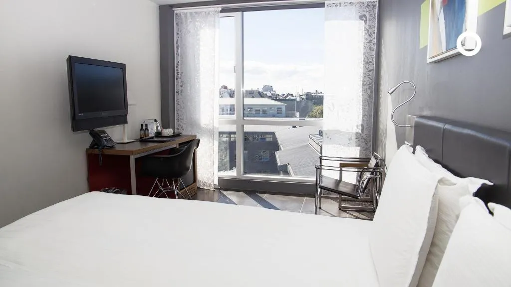 Double or Twin DELUXE Room, Center Hotels Arnarhvoll, Reykjavik