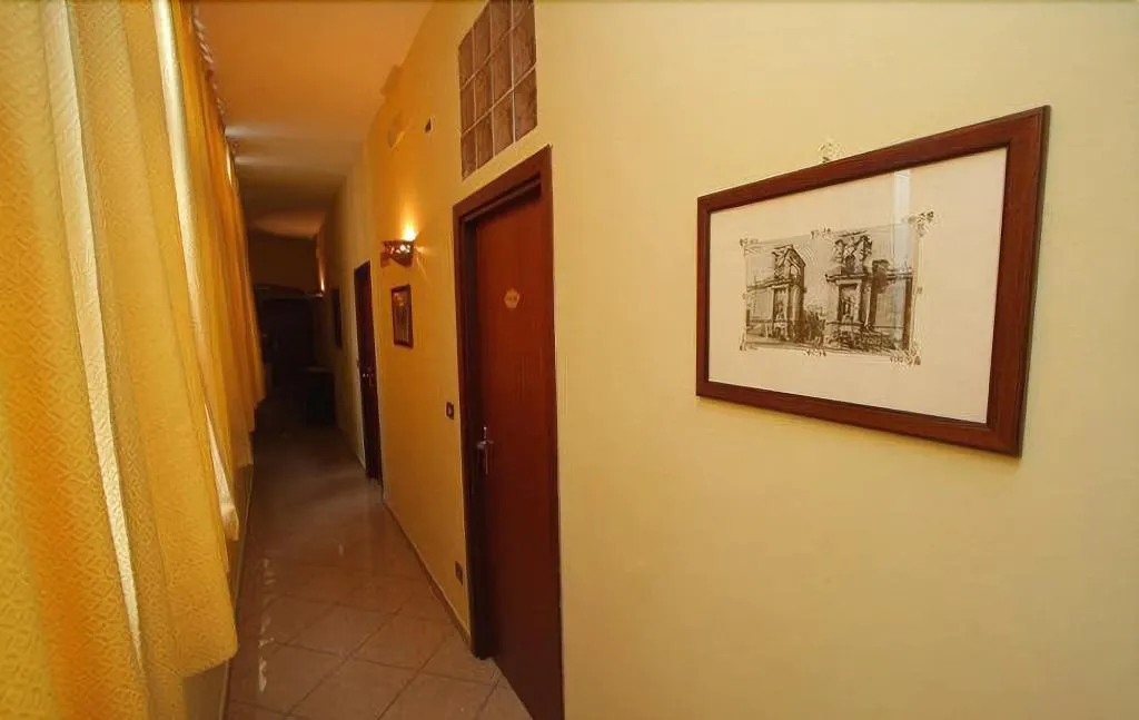Lobby, Concordia, Palermo