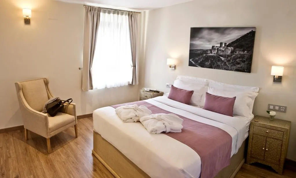 Double or Twin STANDARD Room, Boutique Hotel Can Pico, Costa Brava