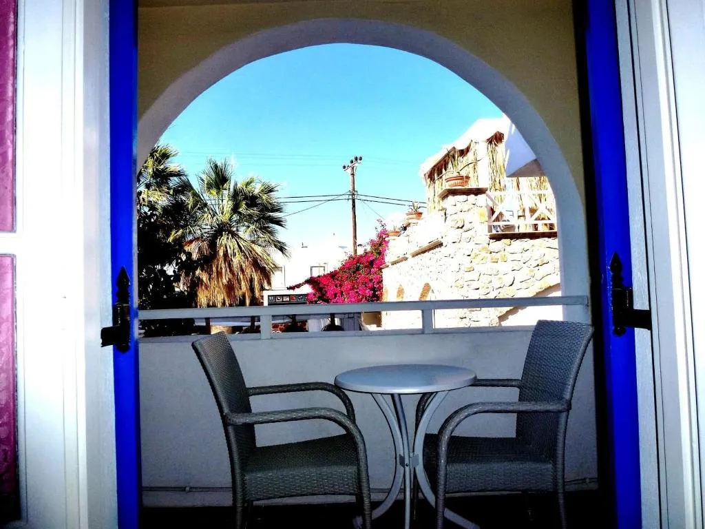 Room, Atalos Suites, Santorini
