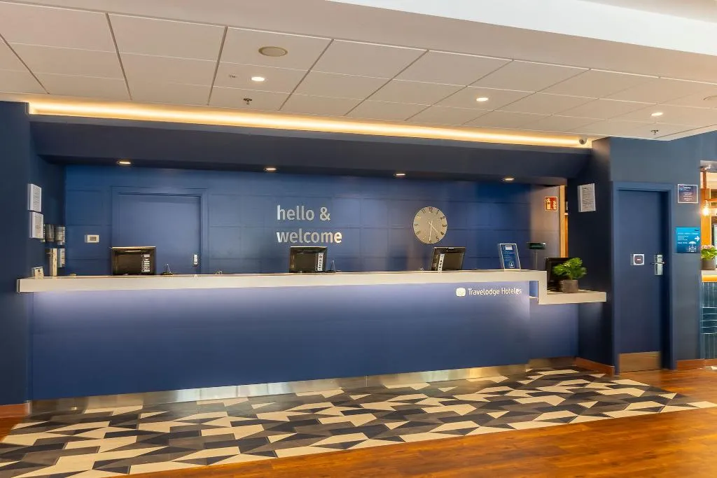 Lobby, Travelodge Barcelona Poblenou, Barcelona