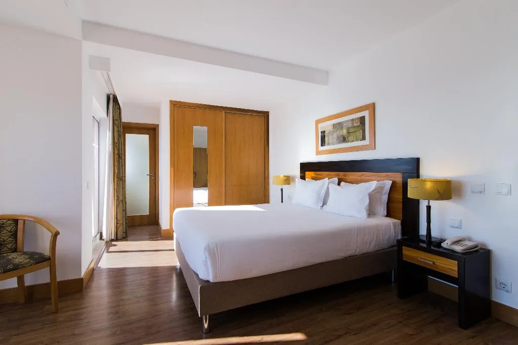 Double or Twin CLASSIC Room, Quarteira Sol, Algarve