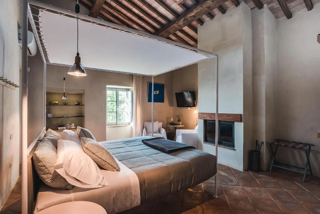 Room, Nikis Resort, Umbria