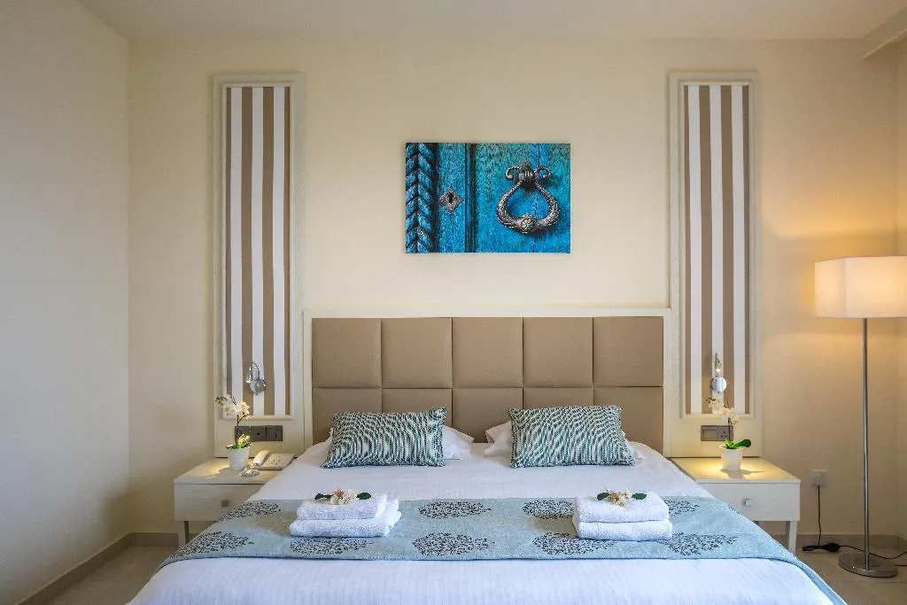 Double or Twin SUPERIOR Room, Aquamare Beach Hotel & Spa, Cyprus