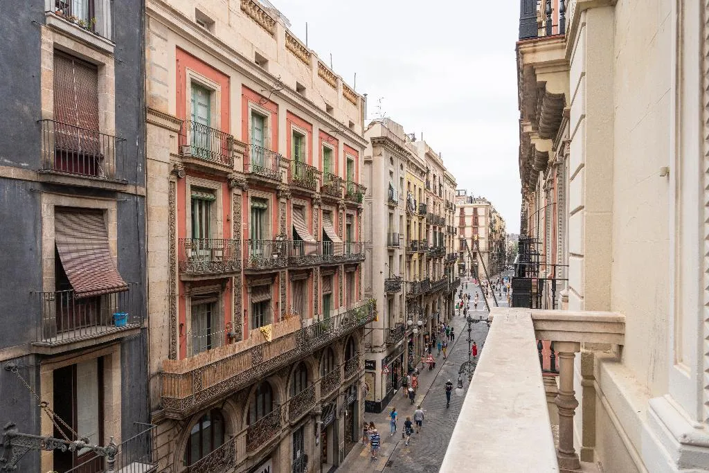 TRIPLE CAPACITY 1 Room, Rialto, Barcelona