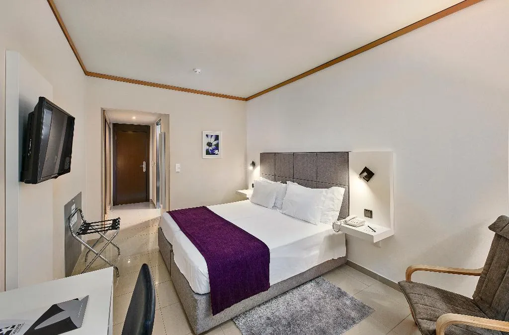 Double or Twin CLASSIC Room, Rocamar Exclusive Hotel & Spa, Algarve