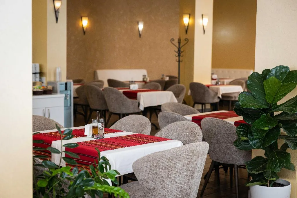 Restaurant, Rome Palace Deluxe - All Inclusive Premium, Bourgas