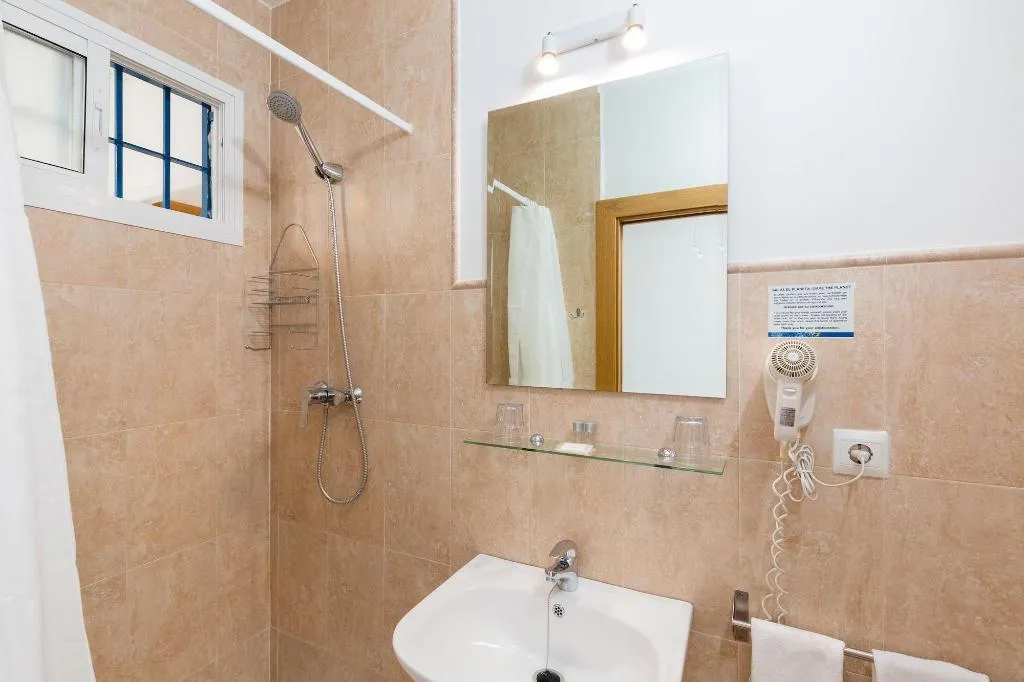 Room, Guadalupe Cozy Inns, Costa Del Sol