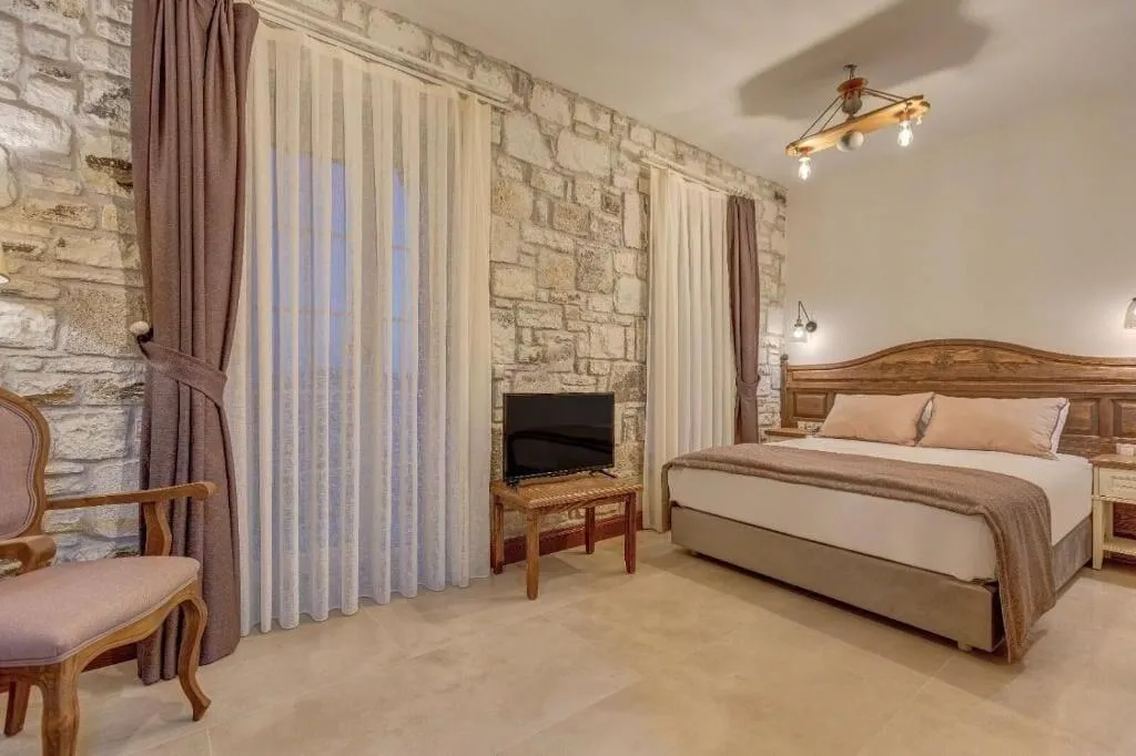 Room, Navali̇a Otel, Izmir