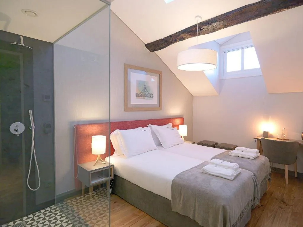TWIN STANDARD Room, Feels Like Home Santa Catarina Prime Suites, Porto