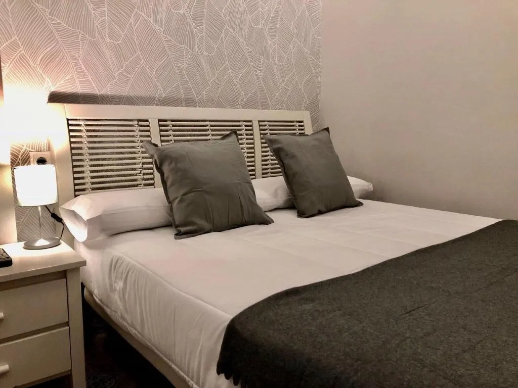 Room, CSE Casa Catedral, Seville