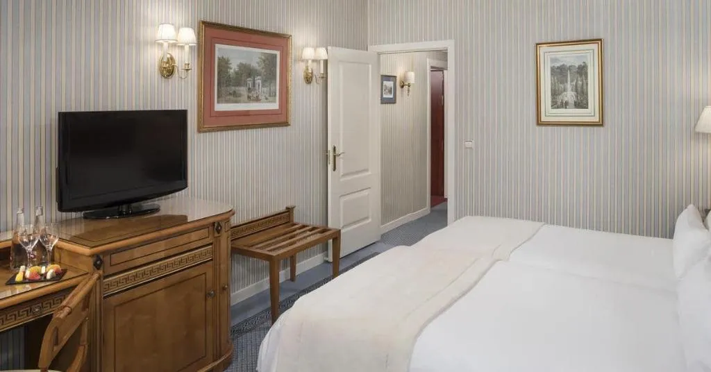 Room, Melia Castilla, Madrid