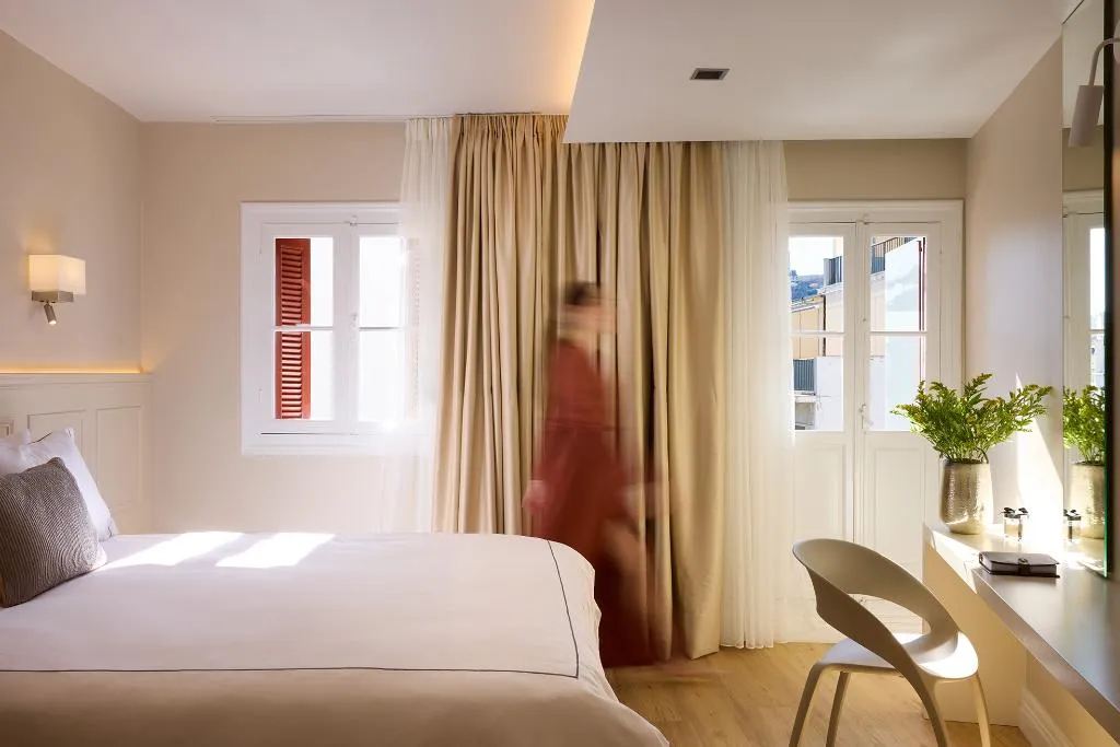 SUITE WITH BALCONY WITH VIEWS Room, Vrachos Athens Suites, Athens