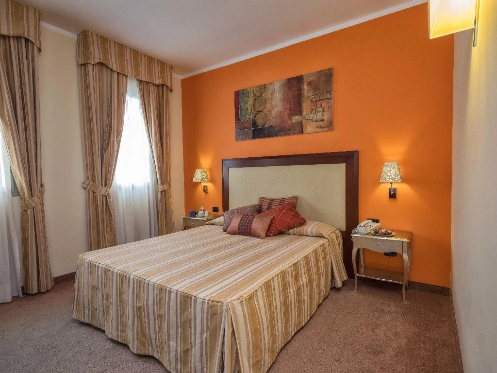 Room, For You, Olbia
