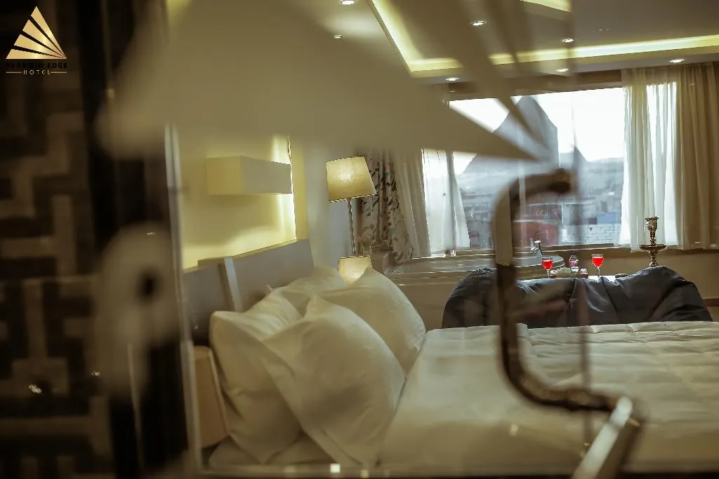 SUITE DELUXE WITH VIEWS Room, Pyramid Edge Hotel & Exclusive Pyramids View Roof, Cairo