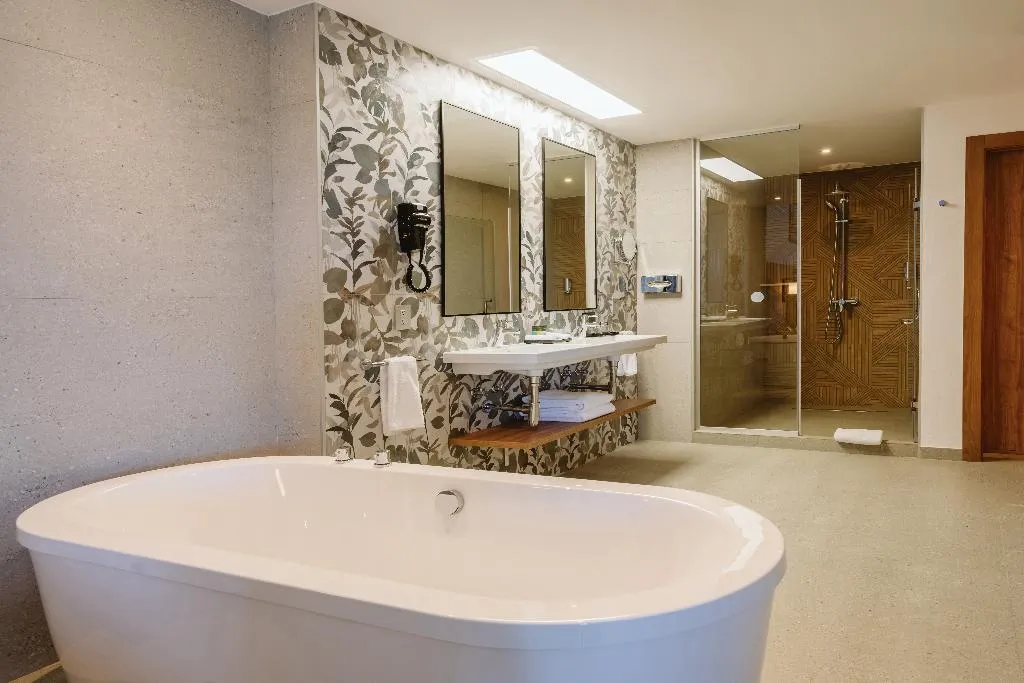 SUITE OCEAN VIEW Room, Riu Latino - Adults Only - All Inclusive, Cancun Area