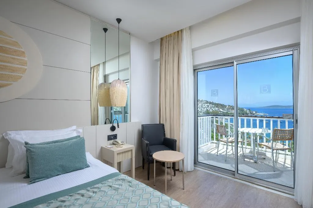 DOUBLE DELUXE SEA VIEW Room, Baia Bodrum Hotel, Bodrum