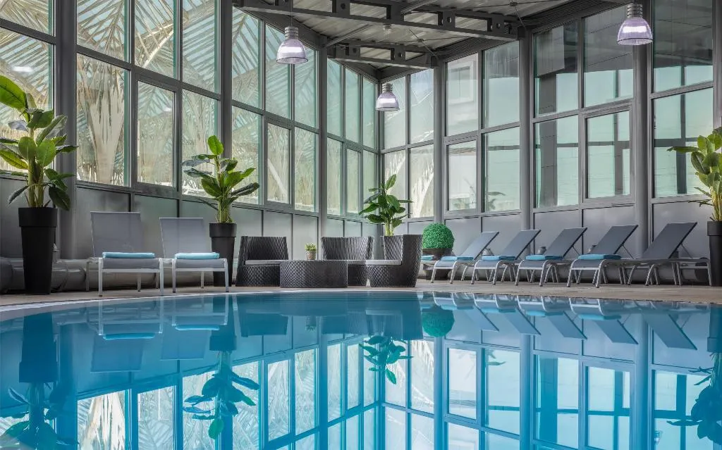 Pool, Tivoli Oriente Lisboa Hotel, Lisbon