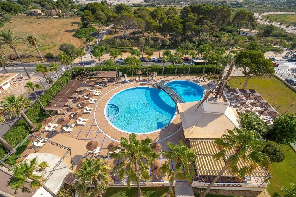 Pool, THB El Cid, Majorca