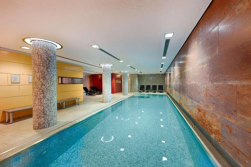 Pool, Radisson Collection Hotel, Berlin, Berlin