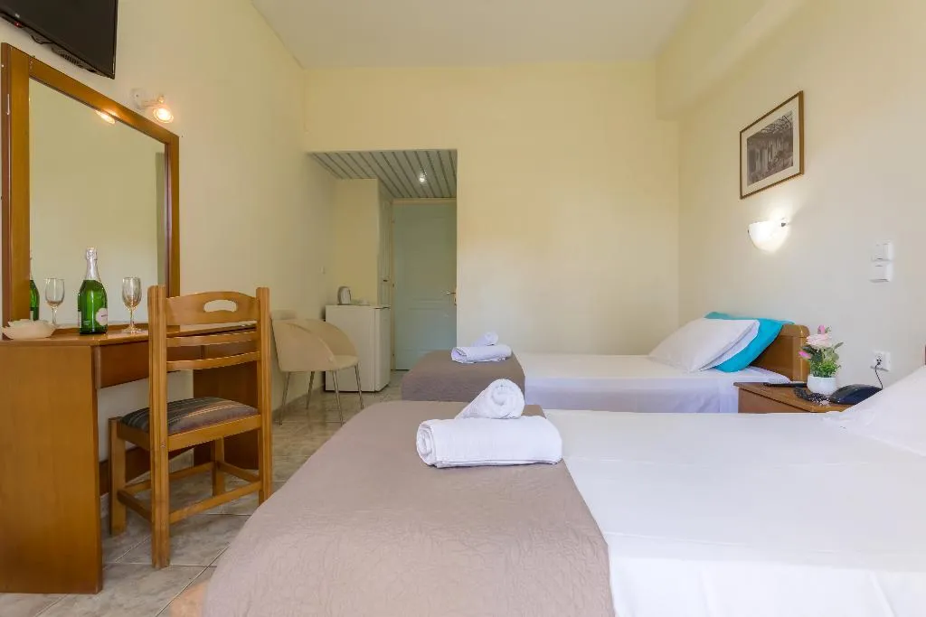 DOUBLE TWO BEDS Room, Laganas Holidays Hotel, Zante