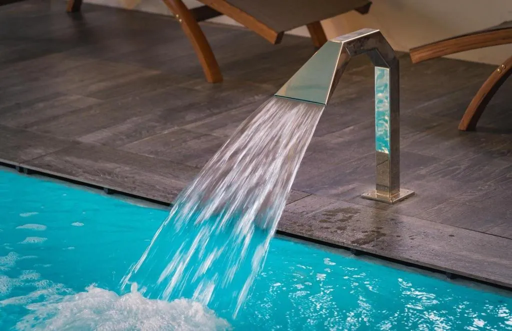 Pool, Formula International, Venice