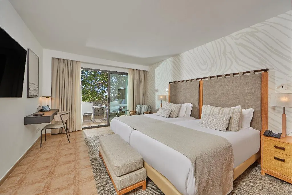 Double or Twin STANDARD Room, Secrets Lanzarote Resort & Spa (Adults Only), Lanzarote